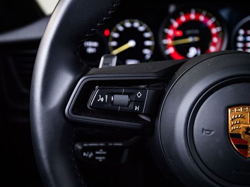 Certified 2022 Porsche 911 GT3 RWD image 17