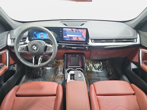 Certified 2026 BMW X1 xDrive28i AWD/4WD image 9