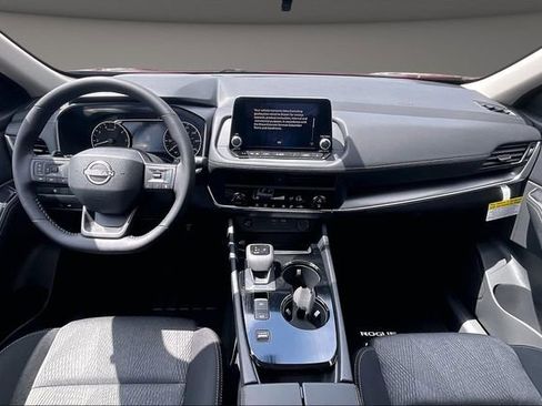 New 2026 Nissan Rogue SV FWD image 5