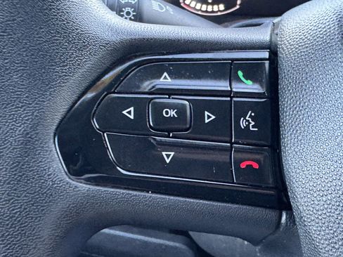 Used 2024 RAM ProMaster 2500 w/ Safety Group image 21