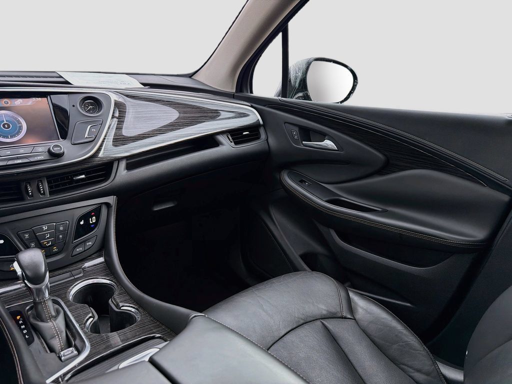 Used 2017 Buick Envision Essence FWD image 25