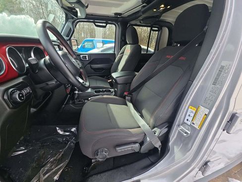 Used 2020 Jeep Gladiator Rubicon image 5