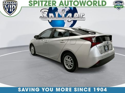 Used 2022 Toyota Prius LE image 9