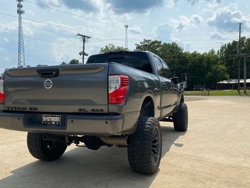 Used 2016 Nissan Titan SL AWD/4WD image 27