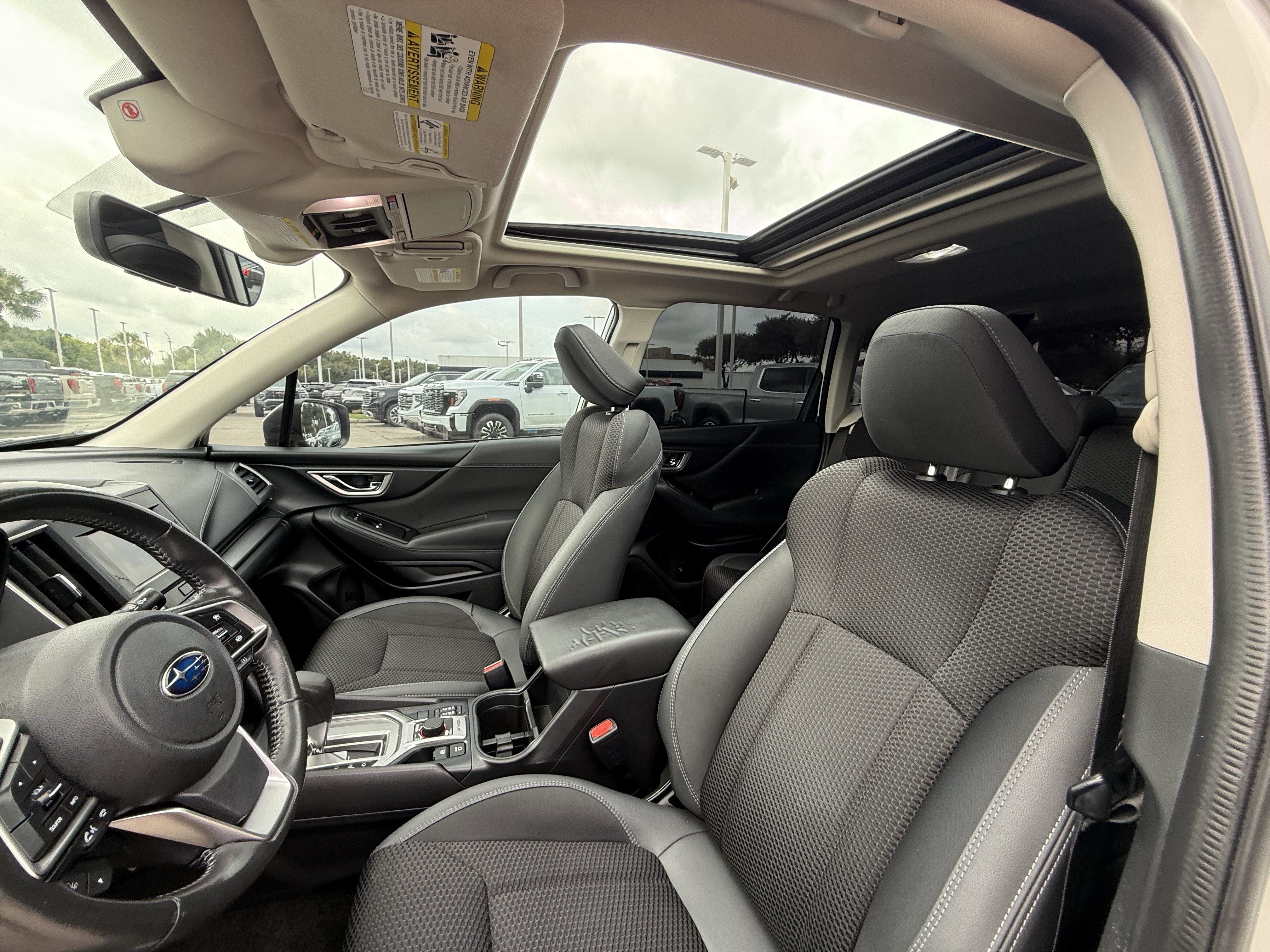 Used 2020 Subaru Forester Premium AWD/4WD image 29