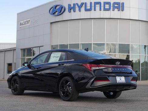 New 2026 Hyundai Elantra SEL Sport Premium FWD image 14