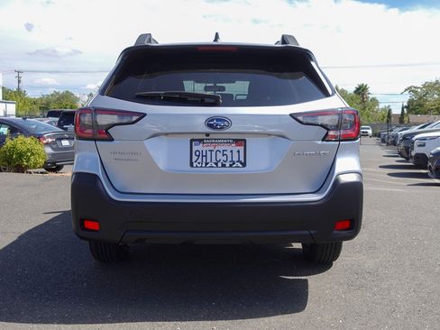 Certified 2024 Subaru Outback Premium AWD/4WD image 6