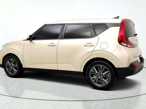 Used 2020 Kia Soul EX FWD image 7