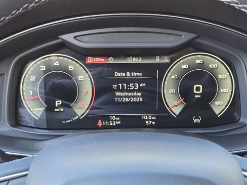 New 2026 Audi Q8 Premium Plus image 18