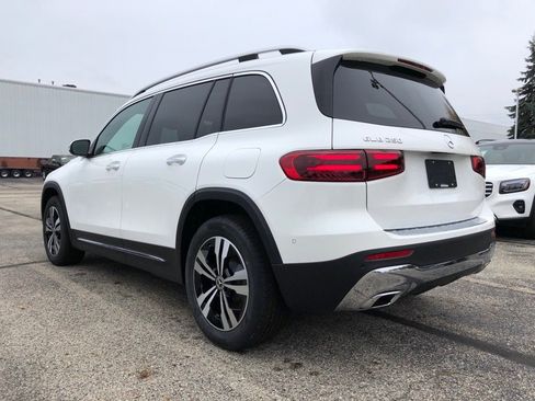 New 2026 Mercedes-Benz GLB 250 4MATIC image 4