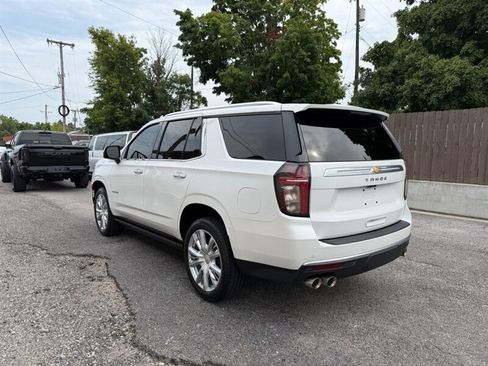 Used 2024 Chevrolet Tahoe High Country AWD/4WD image 8