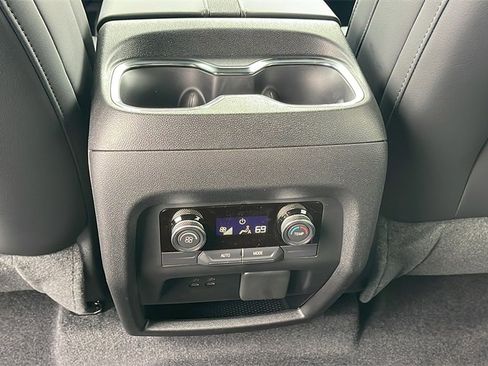 New 2026 Buick Enclave Sport Touring w/ Power Package image 16