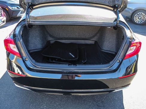 Used 2022 Honda Accord LX image 38