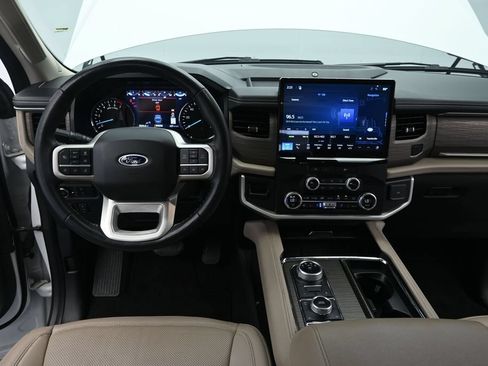 Used 2024 Ford Expedition Max Limited AWD/4WD image 21