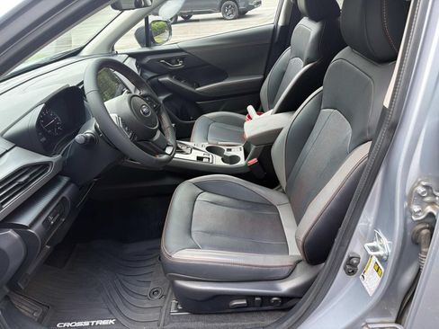 Used 2024 Subaru Crosstrek 2.5i Limited w/ Crosstrek Mirror Package AWD/4WD image 10