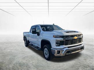 Used 2025 Chevrolet Silverado 2500 LT w/ Convenience Package video 2