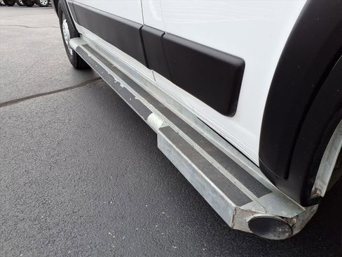 Used 2023 RAM ProMaster 2500 image 25