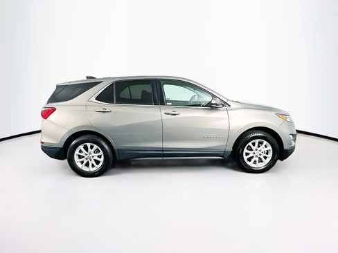 Used 2018 Chevrolet Equinox LT FWD image 10