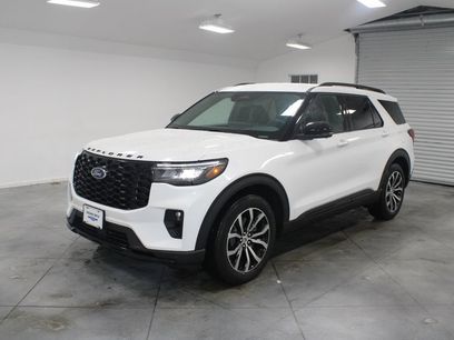 New 2026 Ford Explorer ST-Line w/ Premium Package