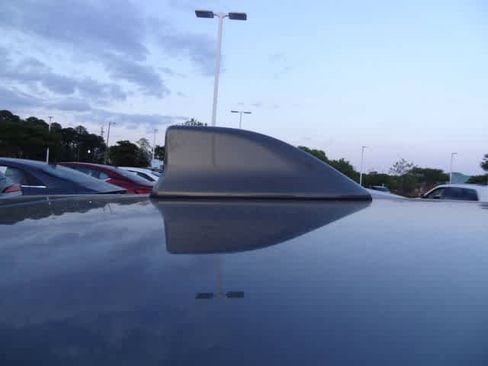 Used 2019 Toyota Corolla SE w/ SE Option Package image 15