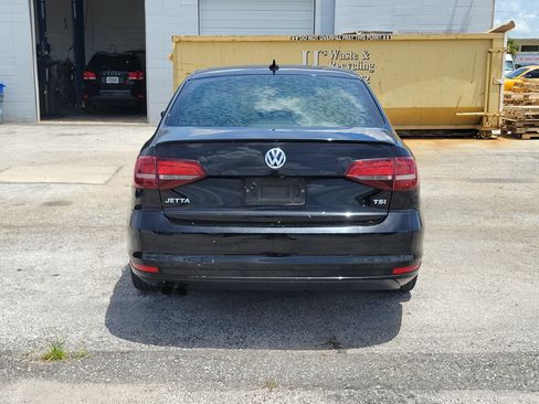 Used 2016 Volkswagen Jetta Sport FWD image 6