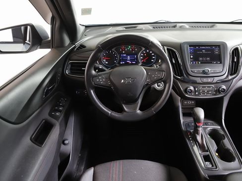 Used 2022 Chevrolet Equinox RS image 17