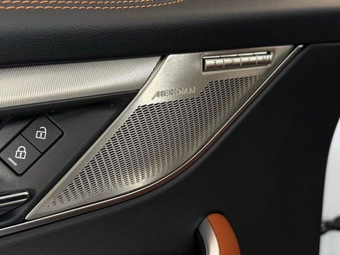 Certified 2026 Jaguar F-PACE R-Dynamic S image 22