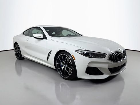 Used 2021 BMW 840i Coupe w/ M Sport Package RWD image 3