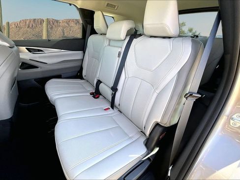 Used 2026 INFINITI QX60 Luxe w/ Cargo Package FWD image 26
