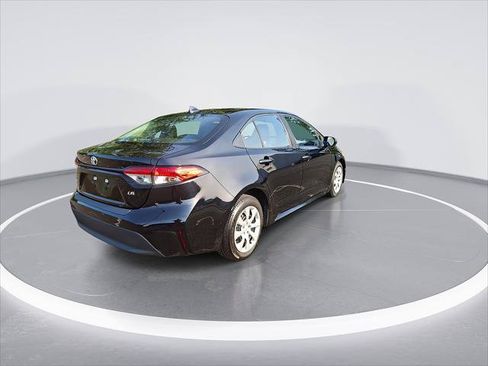 Certified 2023 Toyota Corolla LE w/ Carpet Mat Package (TMS) FWD image 9