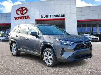 Used 2024 Toyota RAV4 LE FWD video 1