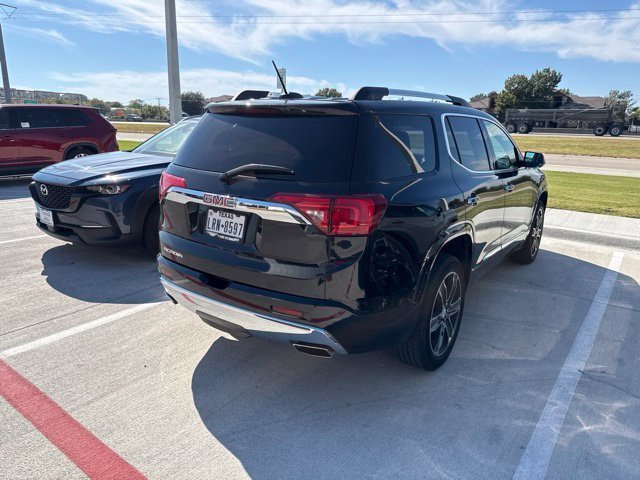 Used 2017 GMC Acadia Denali w/ Technology Package FWD image 8