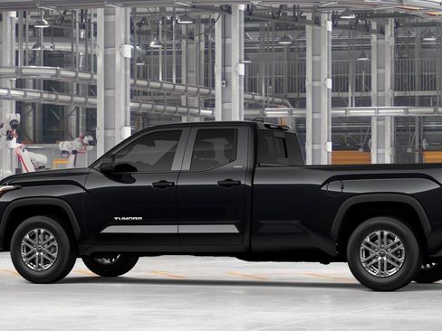 New 2026 Toyota Tundra SR5 AWD/4WD image 5