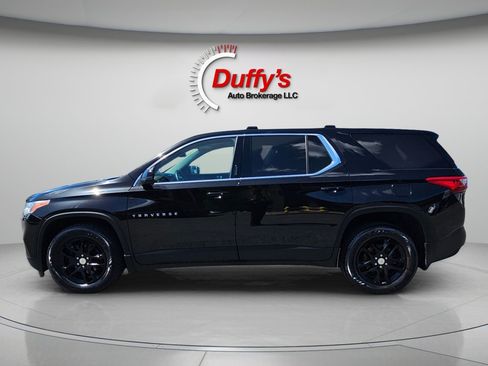 Used 2021 Chevrolet Traverse LS AWD/4WD image 14