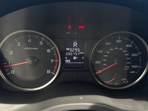 Used 2015 Subaru Impreza 2.0i AWD/4WD image 22
