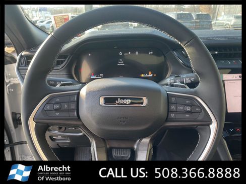 New 2026 Jeep Grand Cherokee Altitude AWD/4WD image 21