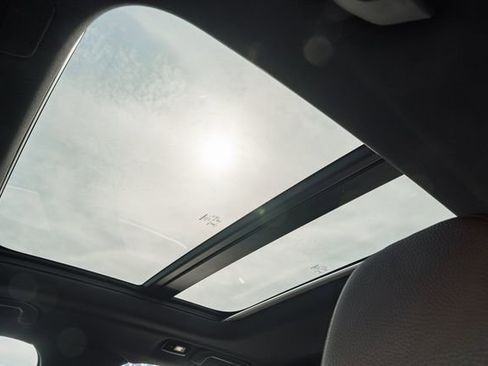 Certified 2023 Volvo S60 T8 Ultimate image 28