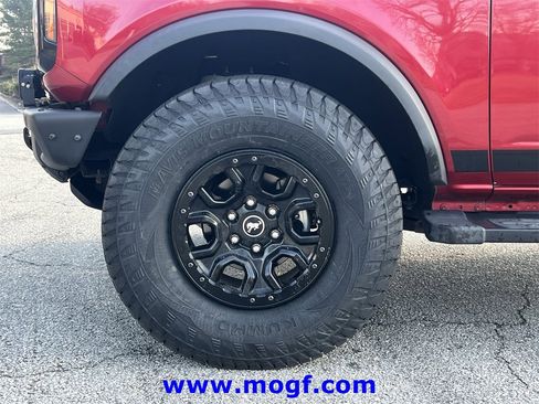 Used 2021 Ford Bronco Wildtrak image 34