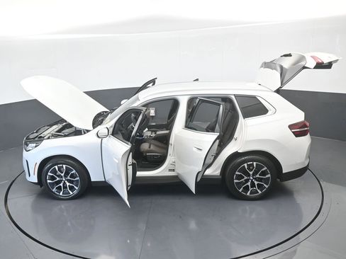 Used 2025 BMW X3 xDrive30i w/ M Sport Package image 70