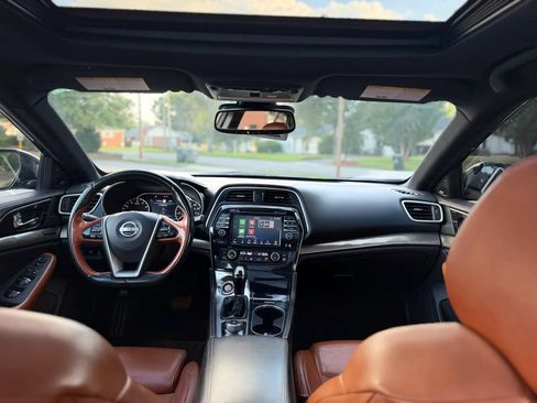 Used 2019 Nissan Maxima Platinum w/ Reserve Package FWD image 14