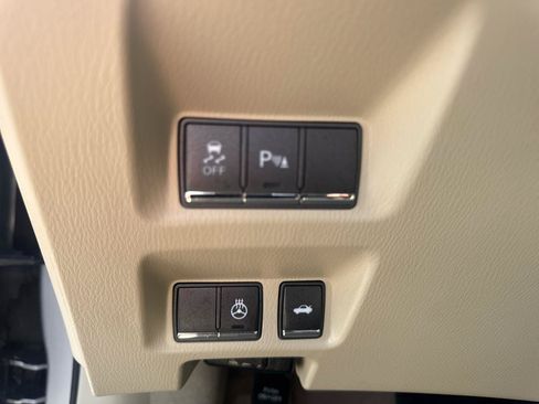 Used 2013 INFINITI M37 x w/ Premium Pkg AWD/4WD image 38