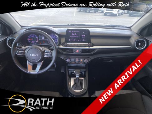 Used 2023 Kia Forte LXS FWD image 17
