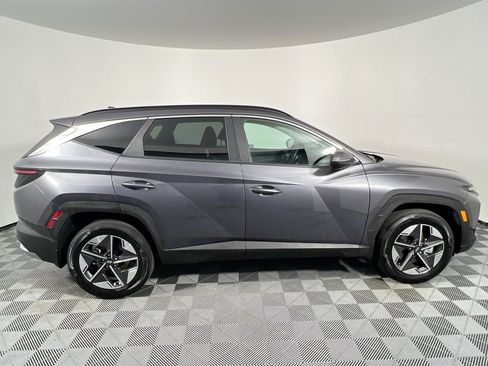 Used 2025 Hyundai Tucson SEL AWD/4WD image 2
