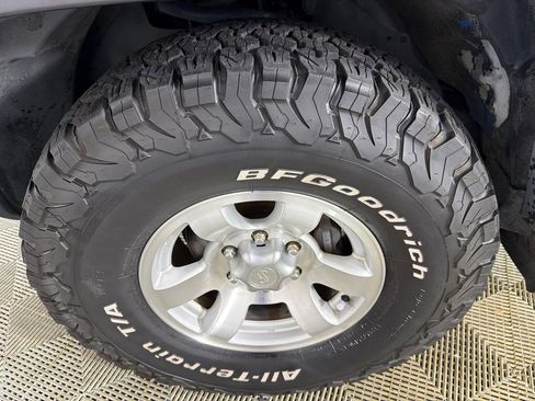 Used 2007 Toyota FJ Cruiser Base image 11