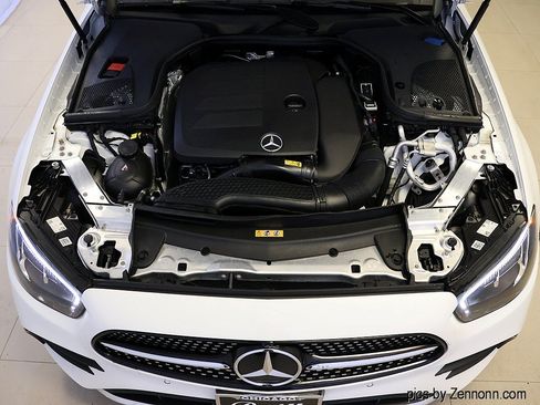 Used 2023 Mercedes-Benz E 350 4MATIC Sedan image 39