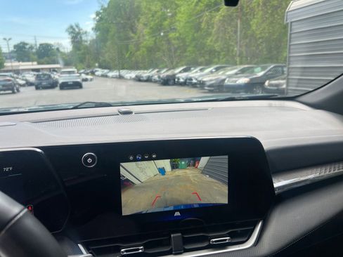 Used 2025 Chevrolet Equinox LT image 20