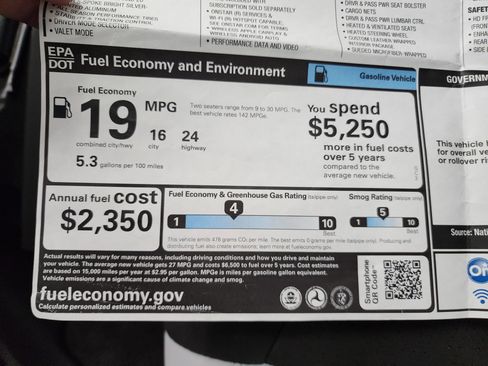 Used 2022 Chevrolet Corvette Stingray Premium Conv w/ Z51 Performance Package image 40