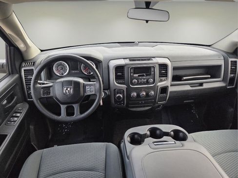 Used 2014 RAM 1500 Express image 2