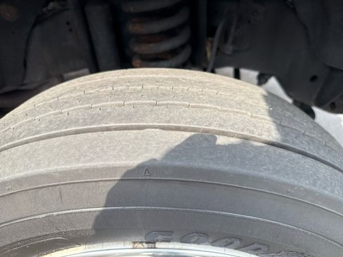 Used 2011 Ford F550 2WD Regular Cab Super Duty w/ Payload Upgrade Pkg image 25