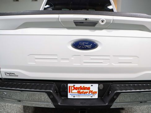 Used 2023 Ford F150 Lariat image 8